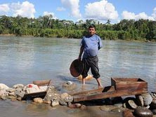 Sdamerika, Ecuador: Ins Herz des Kontinents - Goldsucher am Rio Napo