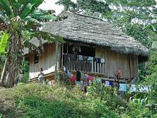 Sdamerika, Ecuador: Ins Herz des Kontinents - Ein Haus der Einheimischen 